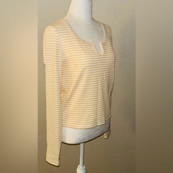 NEW Cotton On Willa Waffle Long Sleeve Top Women’s Henley Size Large NWT - Picture 3 of 16